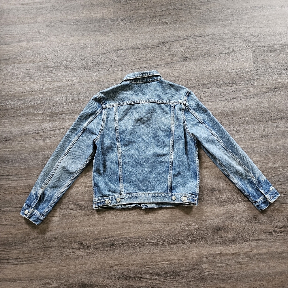 GRLFRND Bianca Oh Girl Wash Denim Trucker Jacket Size Medium - Picture 15 of 16